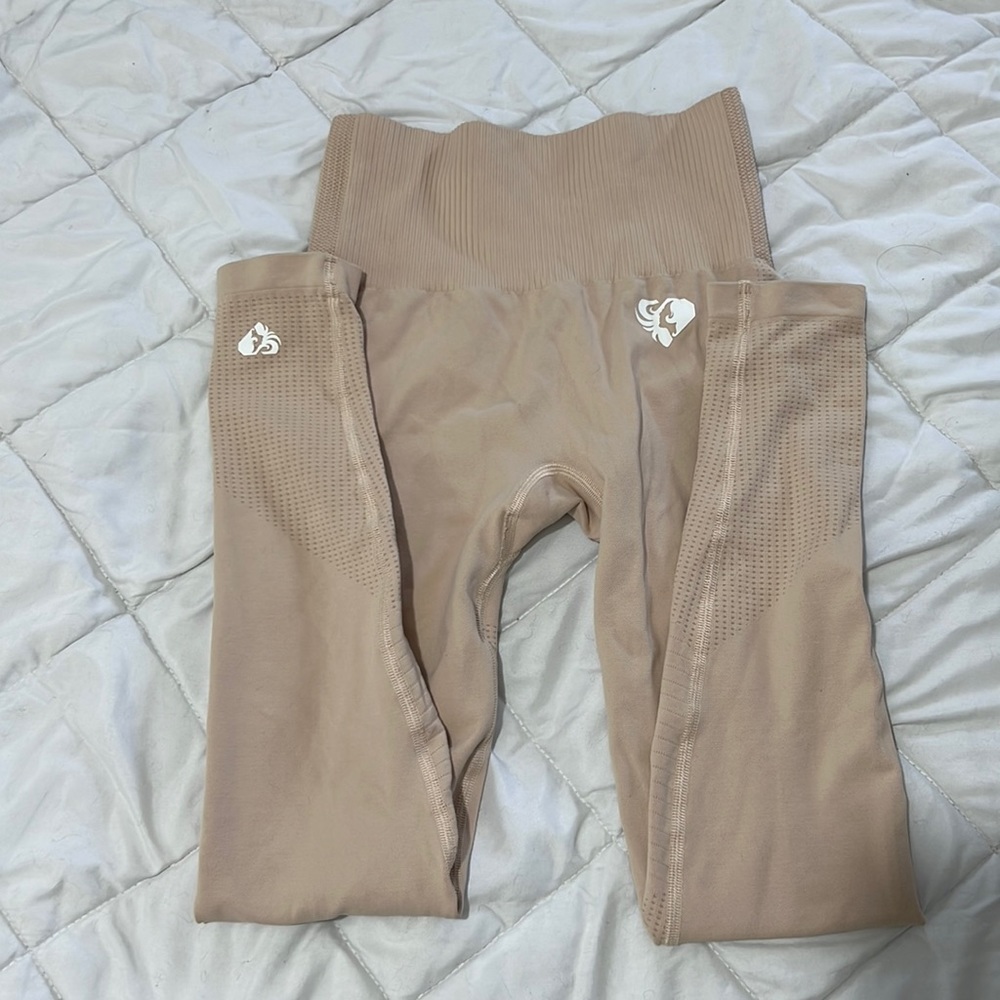 Women’s Best leggings
